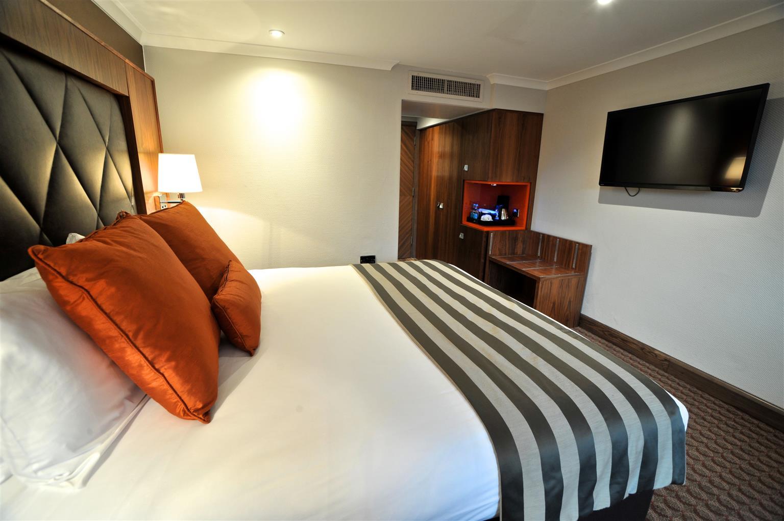 Frensham Pond Country House Hotel & Spa Farnham  Bagian luar foto