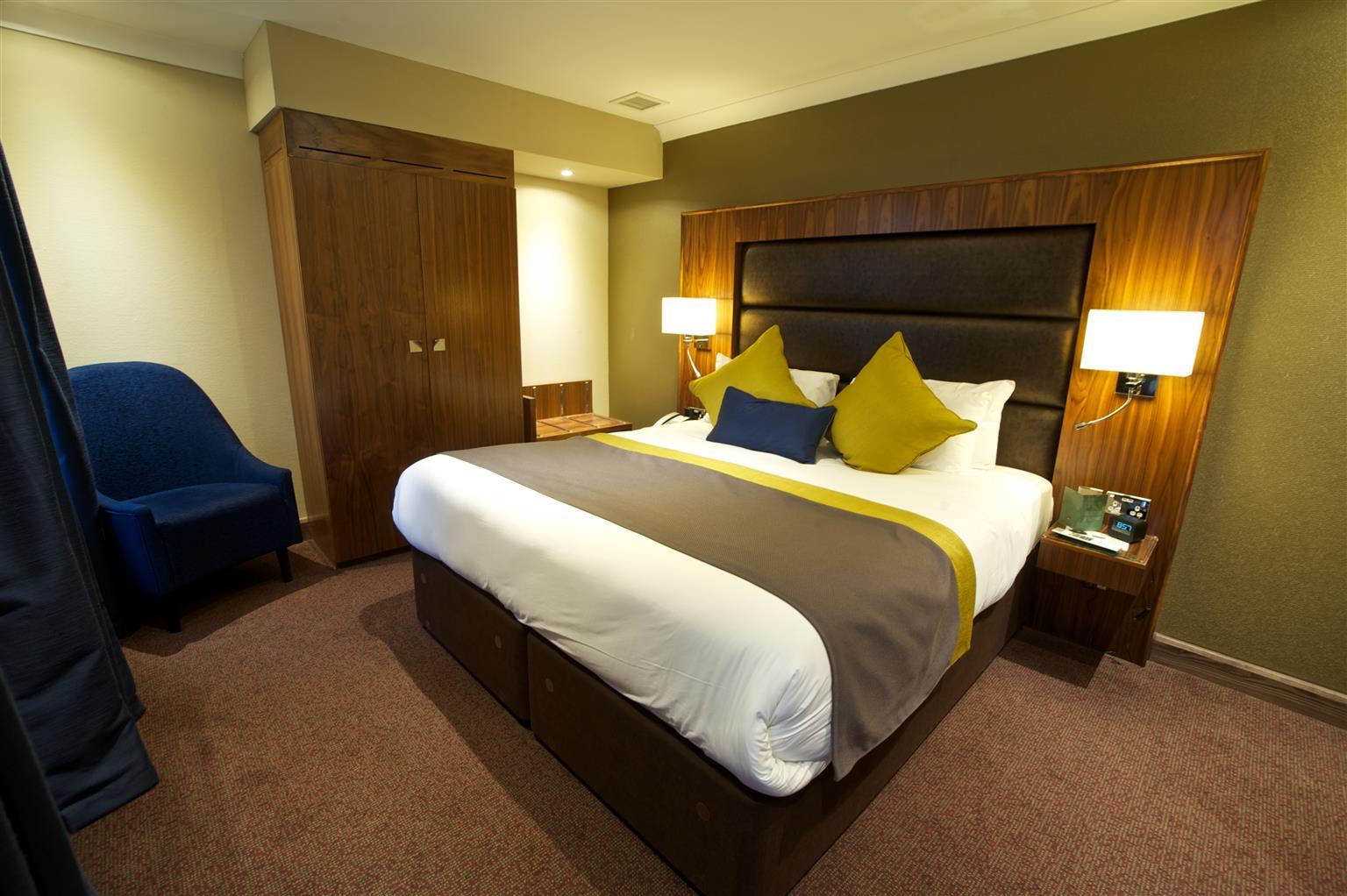 Frensham Pond Country House Hotel & Spa Farnham  Bagian luar foto